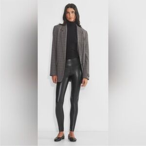 Aritzia Wilfred Free Daria Leggings-  Black Vegan Leather Leggings- Size L